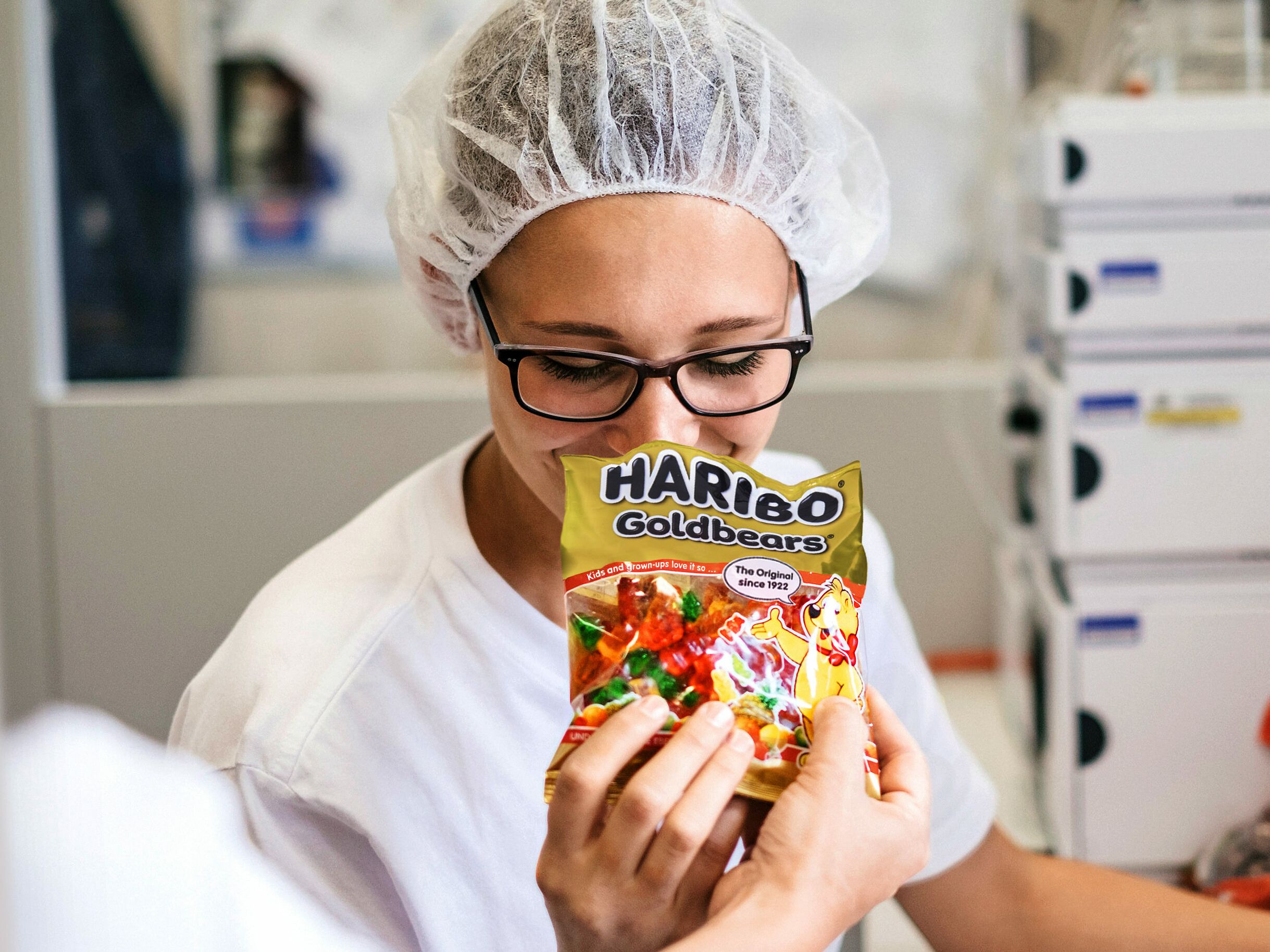 Flavour expert testing the scent of the Goldbears