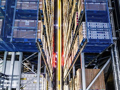 HARIBO Hochregallager im Logistikzentrum in Grafschaft von Innen
