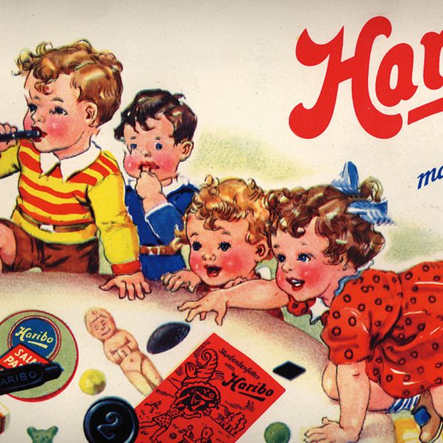 昔のHARIBO広告。グミベアやリコリスで遊ぶ子供たち
