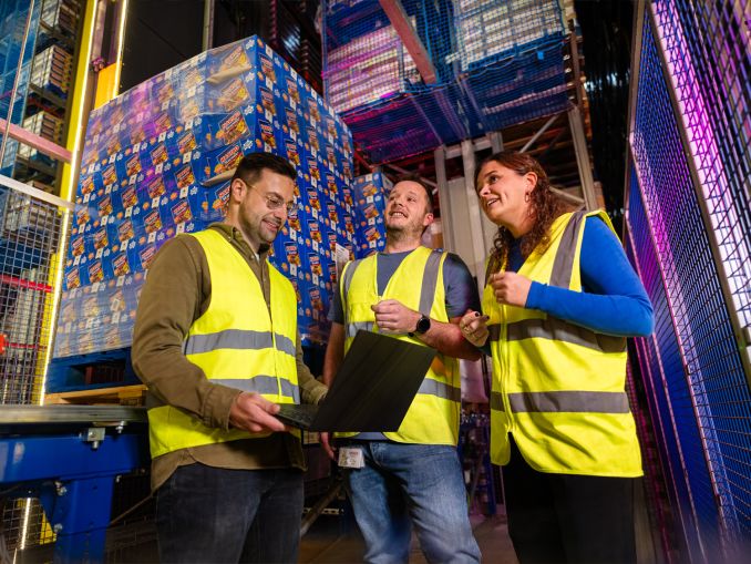 Teaser Rectangle Logistics Warehouse