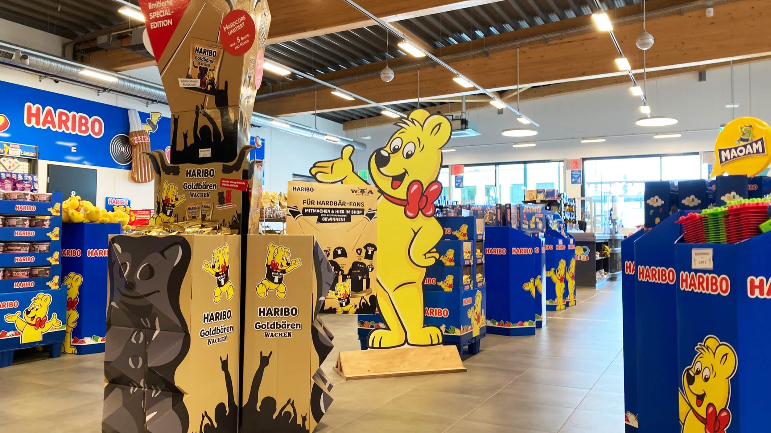 Aufnahme aus dem HARIBO Fabrikverkauf Shop in Bonn Bad Godesberg