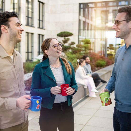 Teaser Rectangle Courtyard