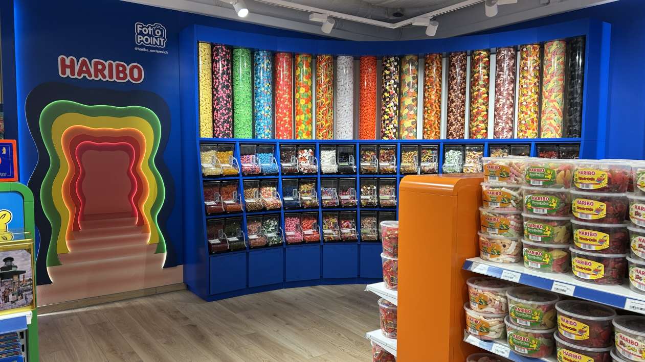 Ansichtsbild vom HARIBO Shop in Wien im Donauzentrum: Innenansicht der Candybar