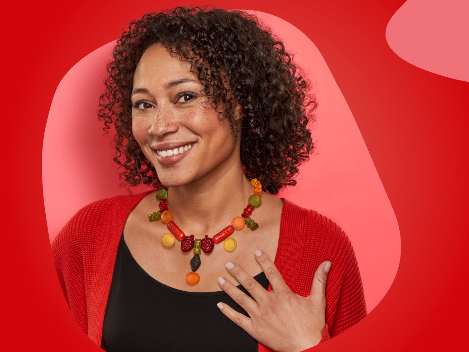 Rectangular Teaser 1500 x 1125 px Motif Necklace