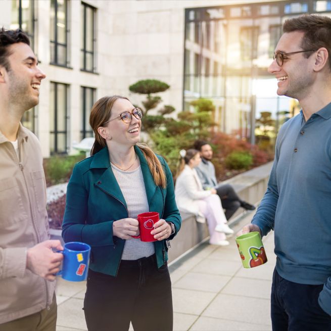 Teaser Bubble Courtyard