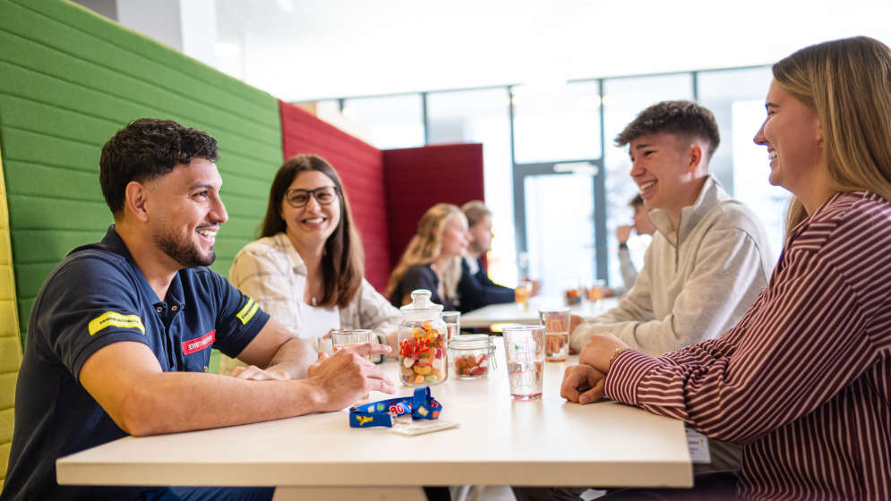 Stage Desktop Trainees