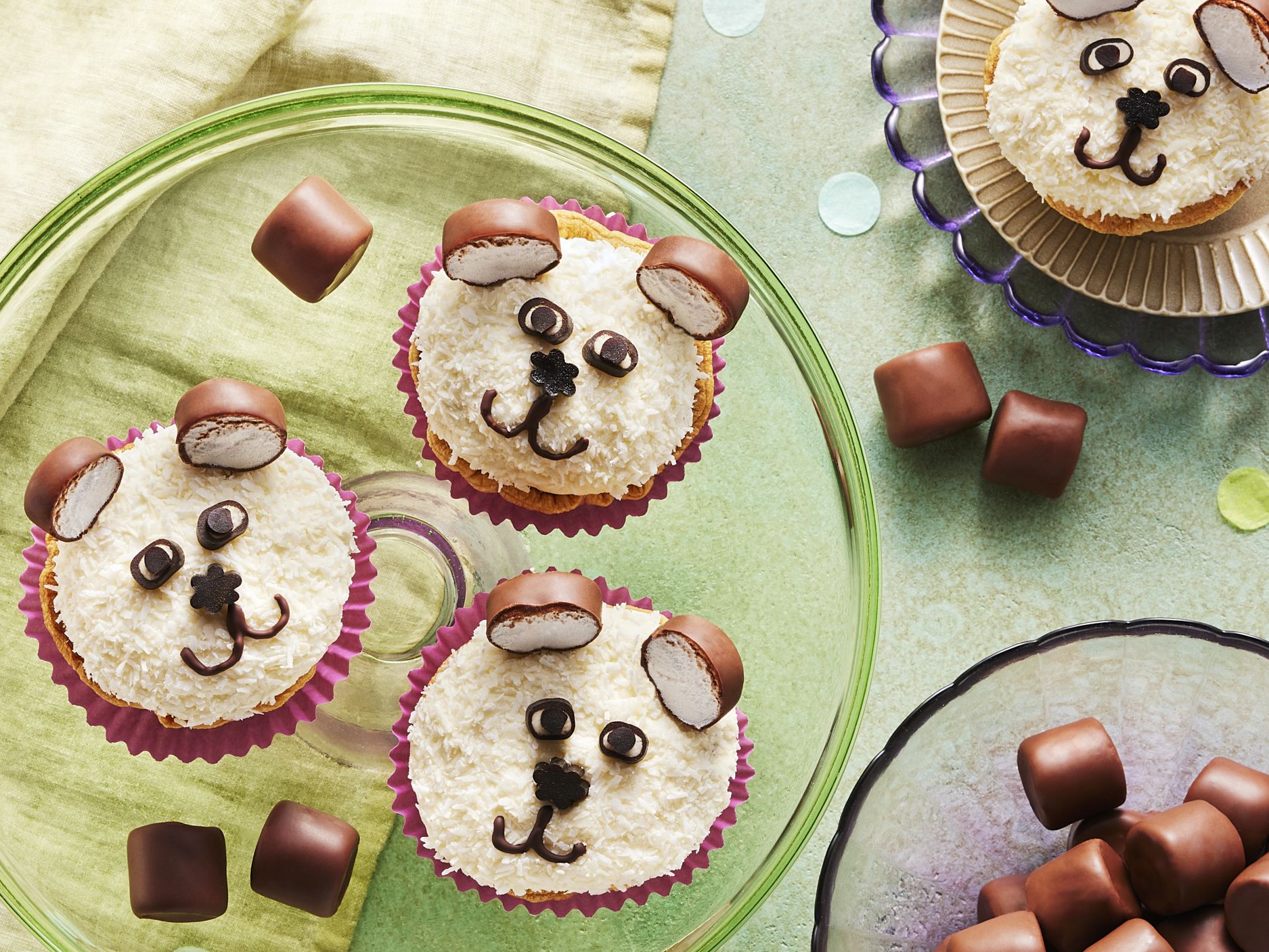 16 9 Panda Muffins 6911 V2