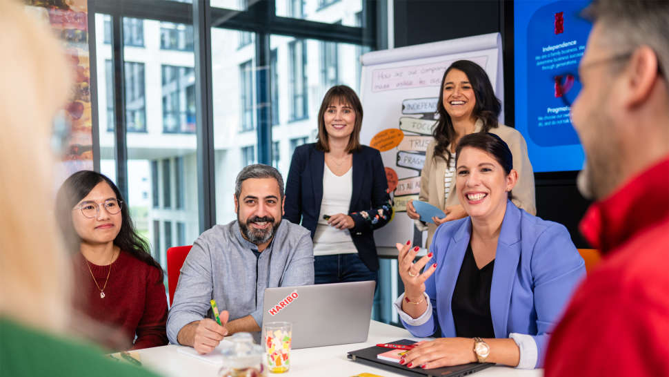 Stage Desktop Meeting Chart