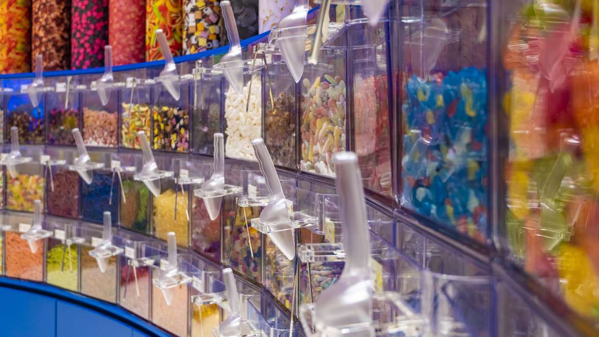 Nahaufnahme der Candy Bar aus dem HARIBO Shop in Oberhausen