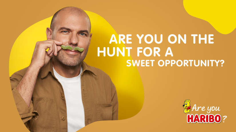 Job Offer Pages Motif Moustache 1