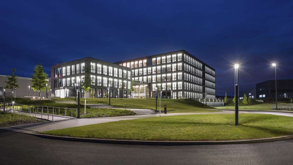 HARIBO Grafschaft Administration Night View