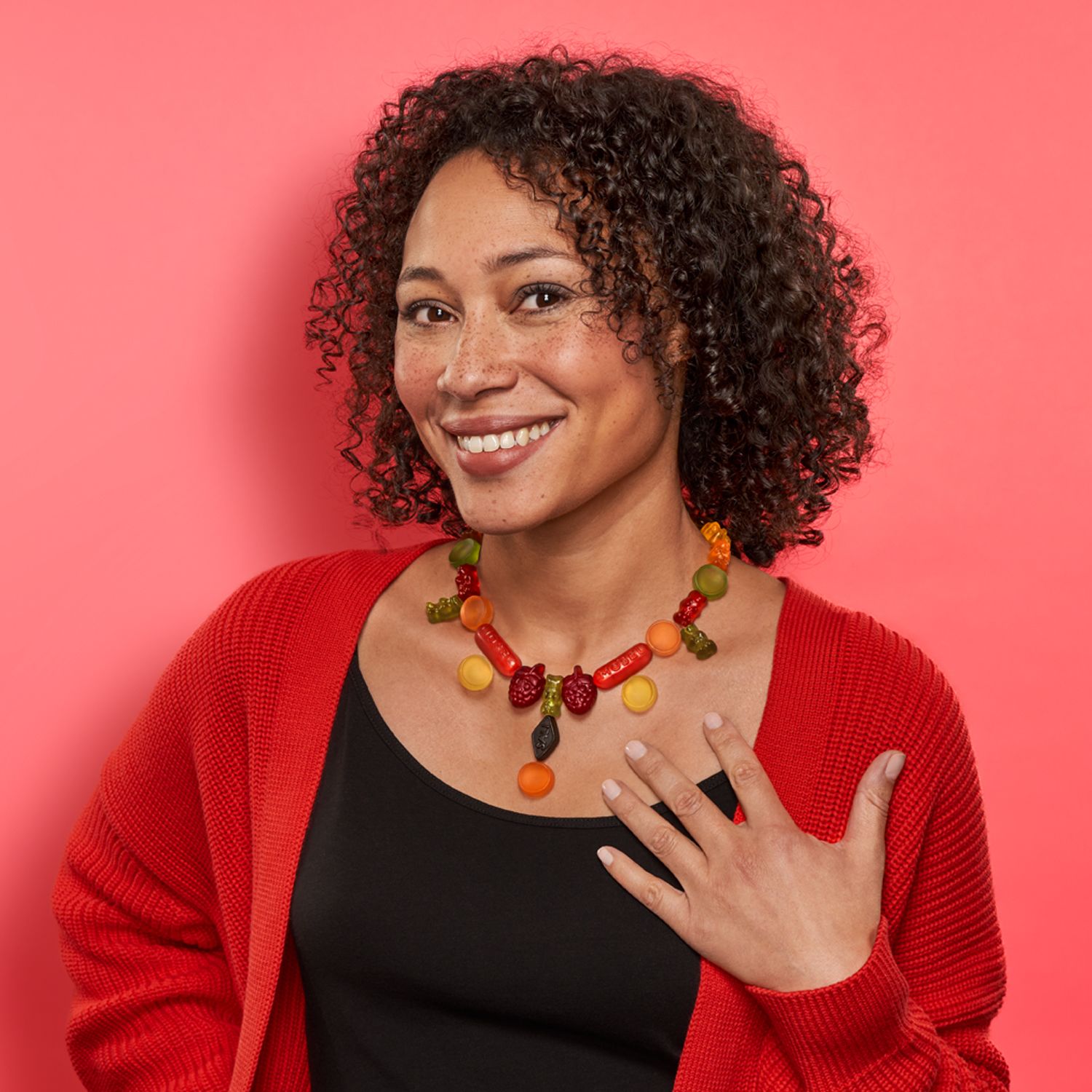 Bubble Teaser 1500 x 1500 px Motif Necklace